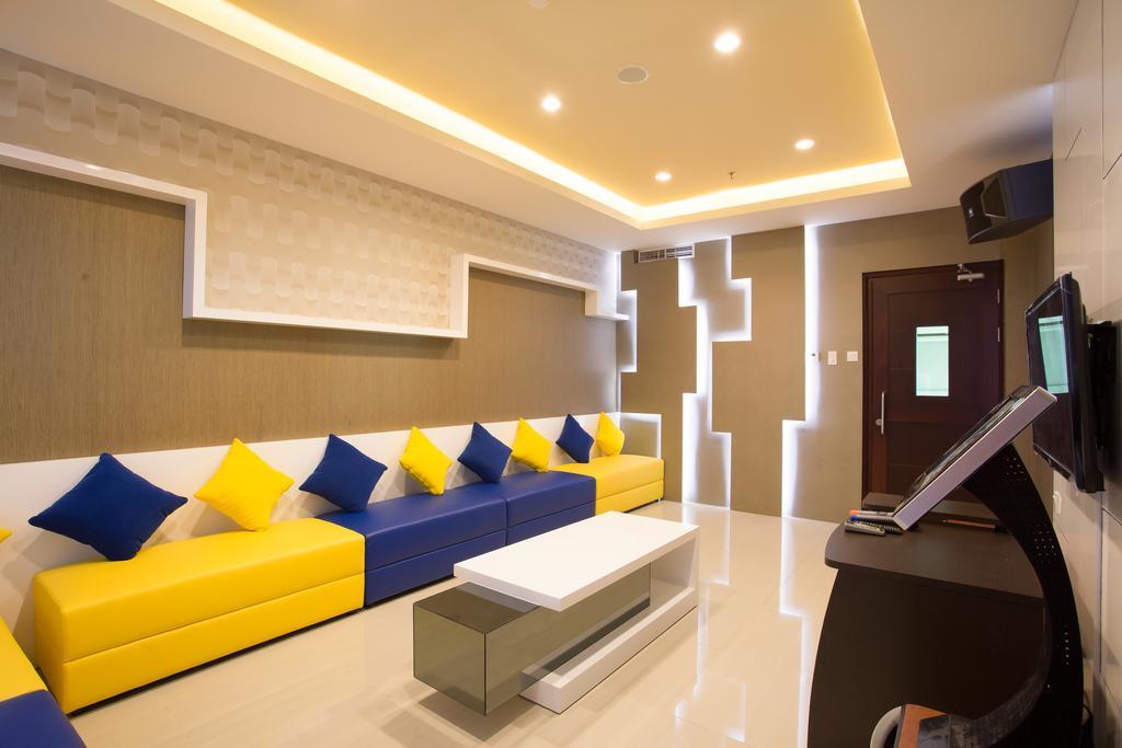 Golden Palace Hotel Lombok Матарам Екстериор снимка